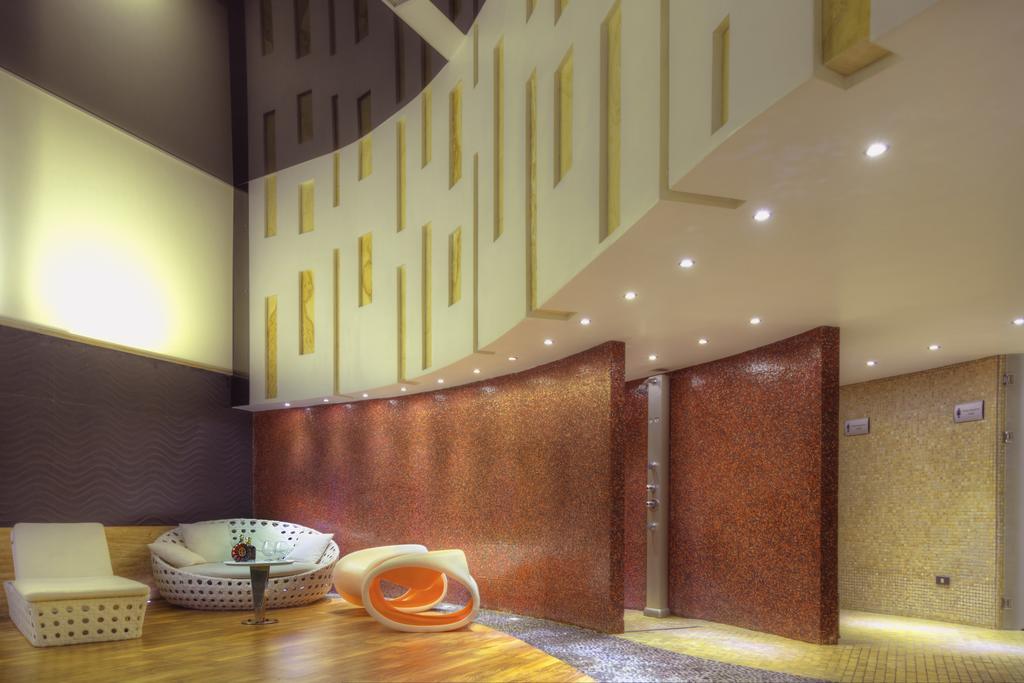 Ramada Hotel And Suites Baku Exterior photo